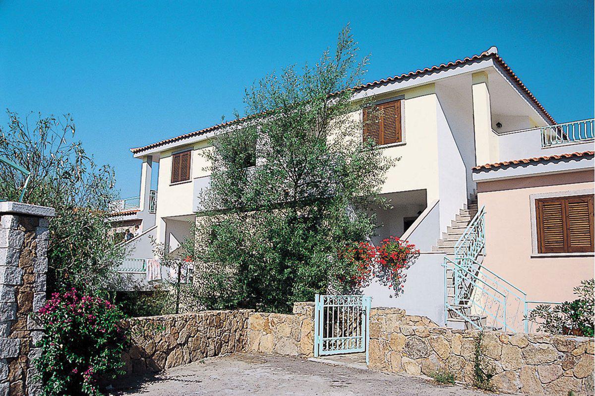 Albergo Residenziale Gli Ontani Cala Liberotto Exterior photo