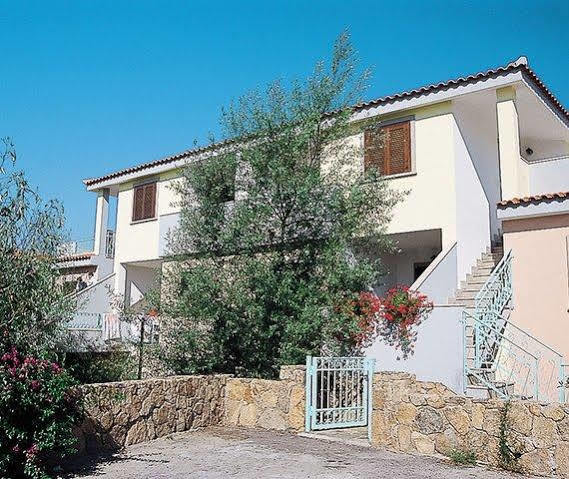 Albergo Residenziale Gli Ontani Cala Liberotto Exterior photo